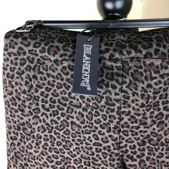 Blank NYC Animal Print Stretch Bermuda Shorts NWT - Picture 6 of 6